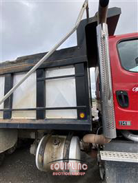 2016 Freightliner 114SD