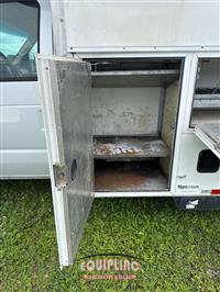 2004 Ford E-350