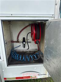 2004 Ford E-350