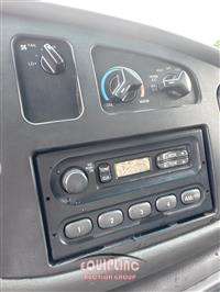 2004 Ford E-350