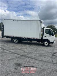 2018 Hino 195