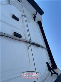 2020 Freightliner Cascadia