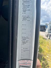 2007 VOLVO TRUCK VNL