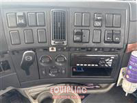 2007 VOLVO TRUCK VNL