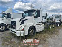 2006 VOLVO TRUCK VNL