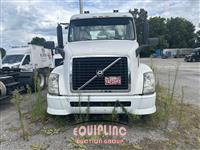 2006 VOLVO TRUCK VNL