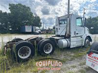 2006 VOLVO TRUCK VNL
