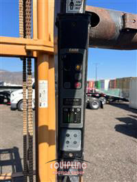 2014 CASE 586H
