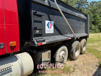 2007 Volvo VHD64