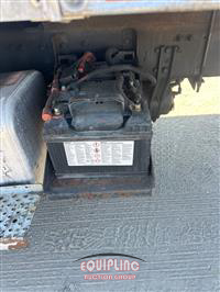 2007 Freightliner M2