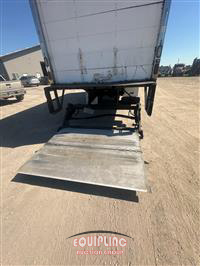 2007 Freightliner M2