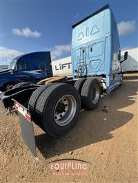 2021 Freightliner CASCADIA