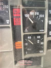 1996 International F-8200