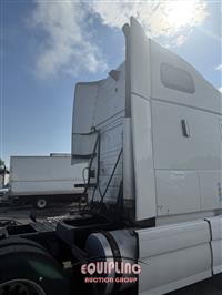 2017 Volvo VNL