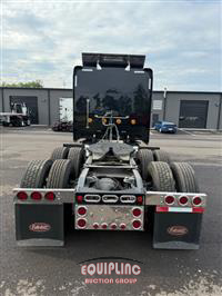 2024 Peterbilt 389