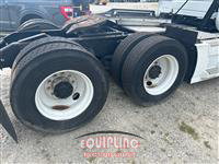 2013 VOLVO TRUCK VNL