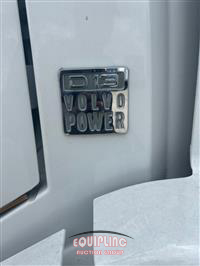 2013 VOLVO TRUCK VNL