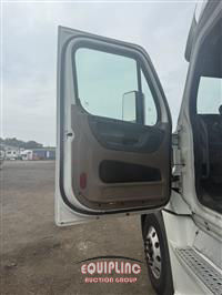 2017 Freightliner CASCADIA