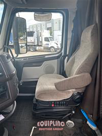 2013 VOLVO TRUCK VNL