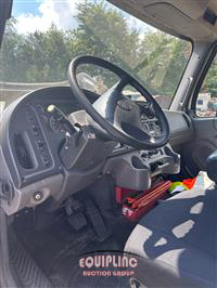 2016 Freightliner M2