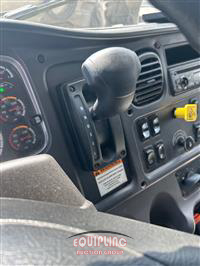 2016 Freightliner M2