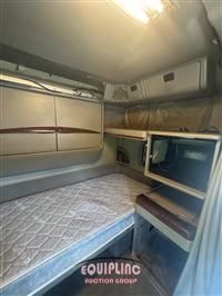 2003 International 9900i