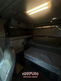 2003 International 9900i