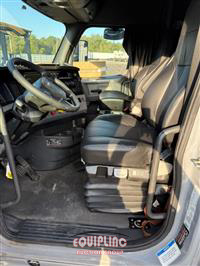 2019 Freightliner CASCADIA