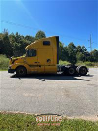 2017 Volvo VNL64T