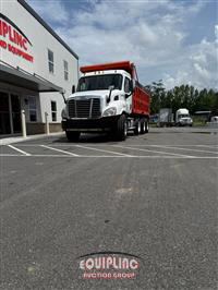 2013 Freightliner DC113