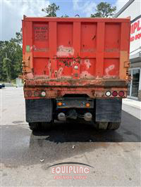 2013 Freightliner DC113