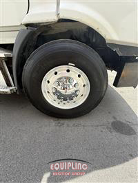 2013 Freightliner DC113