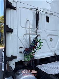 2017 Freightliner CASCADIA CA125SLP