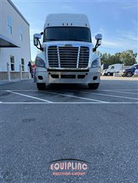2017 Freightliner CASCADIA CA125SLP
