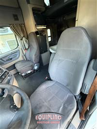 2017 Freightliner CASCADIA CA125SLP