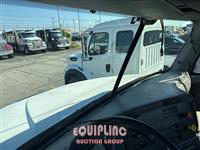 2006 Freightliner CL120