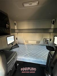 2020 International LT625