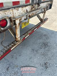 2004 STRICK COMMERCIAL TRAILER Strick Commercial Trailer