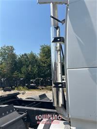 2015 VOLVO TRUCK VNL