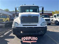 2006 Freightliner CL120