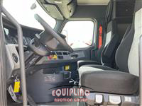 2020 Freightliner CASCADIA