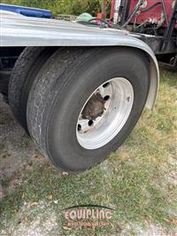 2005 Freightliner Columbia