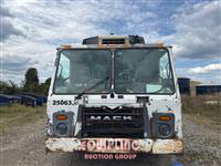 2009 Mack LEU (TerraPro)