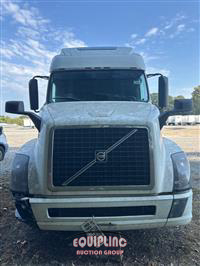 2016 VOLVO TRUCK VNL