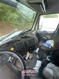 2016 VOLVO TRUCK VNL