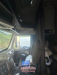 2016 VOLVO TRUCK VNL