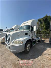 2014 Mack CXU (Pinnacle)