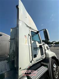 2014 Mack CXU (Pinnacle)