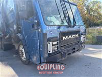 2020 Mack LR
