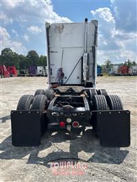 2005 Freightliner Columbia